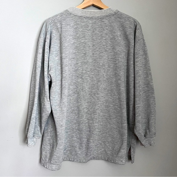 Pacer Grey Sweatshirt V-Neck Size Large Women’s Excellent Condition - Picture 3 of 6